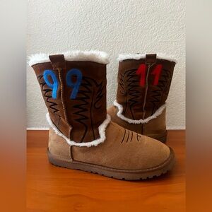 1199 Bazo Western Uggs Size 46